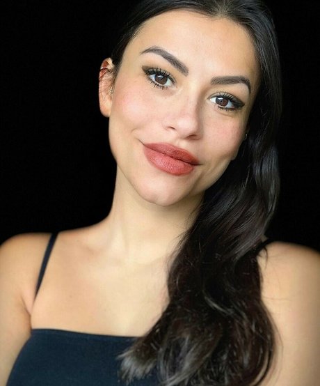 Justine Reine Marie