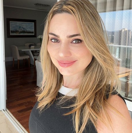 Nacktes geleaktes OnlyFans-Foto von Rachel Sherazade
