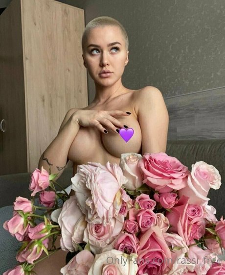 Nacktes geleaktes OnlyFans-Foto von Ohmyluna