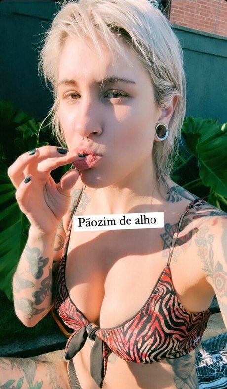 Nacktes geleaktes OnlyFans-Foto von Mariana Ayrez