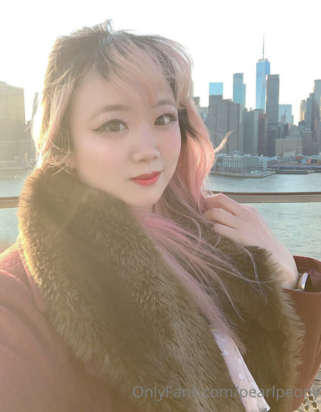 Nacktes geleaktes OnlyFans-Foto von Pearlpeony