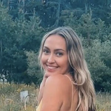 Nacktes geleaktes OnlyFans-Foto von Brandi Cyrus