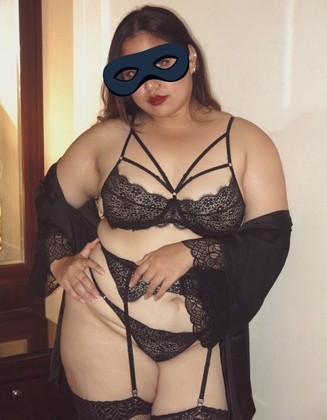 Nacktes geleaktes OnlyFans-Foto von Mamiciel