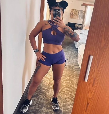 WWE Xia Li