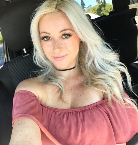Nacktes geleaktes OnlyFans-Foto von Abbyyyyyx0x0