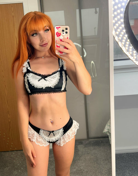 Nacktes geleaktes OnlyFans-Foto von Penny Petite