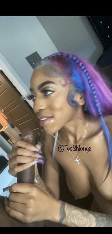 Nacktes geleaktes OnlyFans-Foto von Teemurda