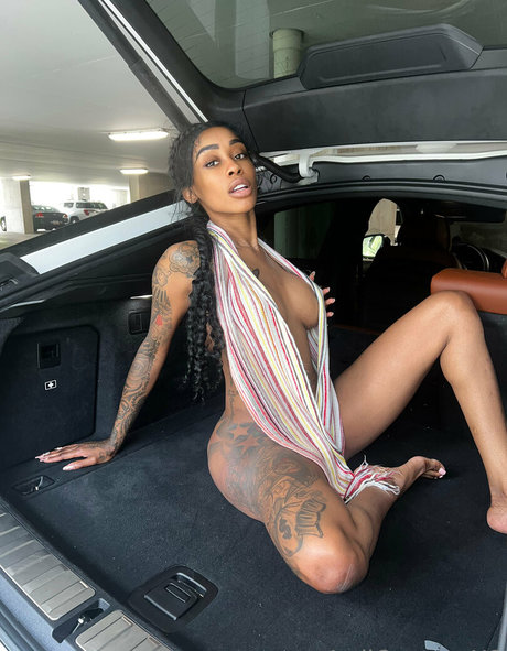 Nacktes geleaktes OnlyFans-Foto von Jodicouturexo