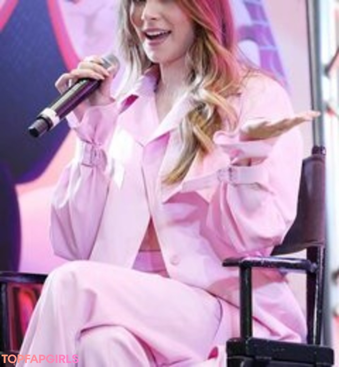 Nacktes geleaktes OnlyFans-Foto von Hailee Steinfeld #1008