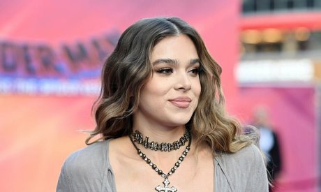 Hailee Steinfeld