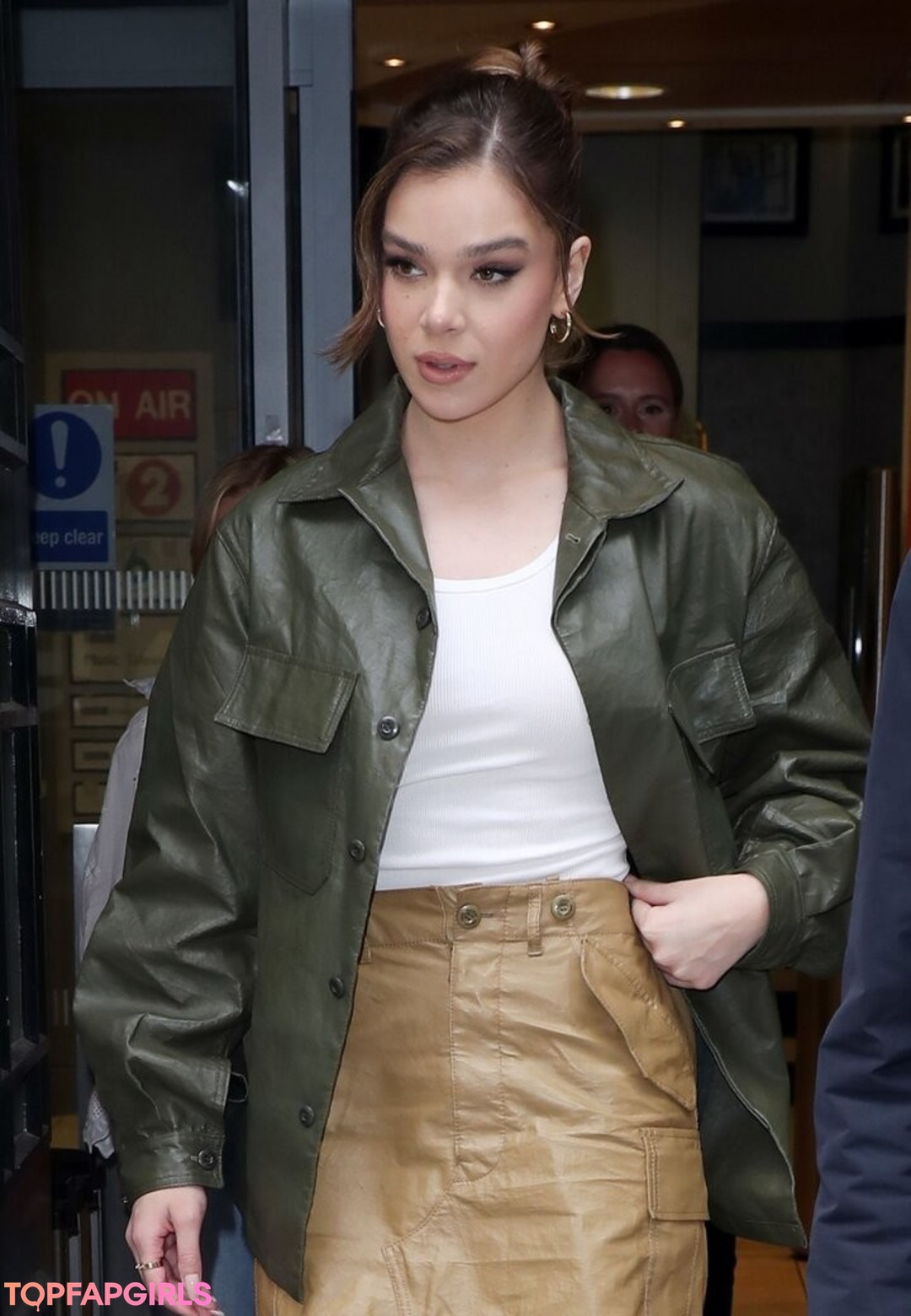 Nacktes geleaktes OnlyFans-Foto von Hailee Steinfeld #1198