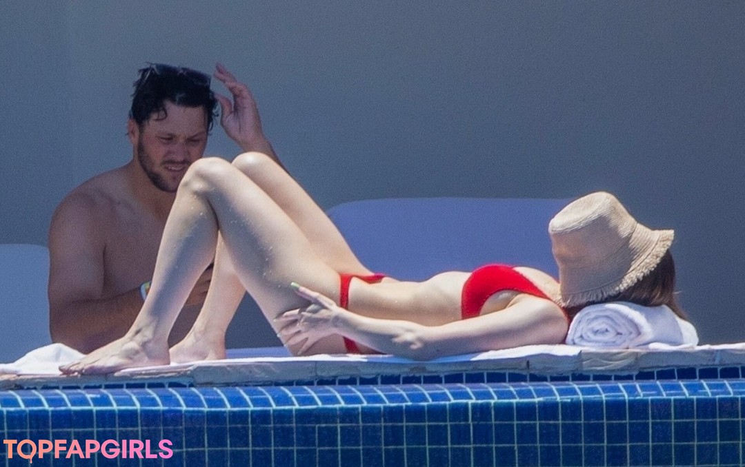 Nacktes geleaktes OnlyFans-Foto von Hailee Steinfeld #1325