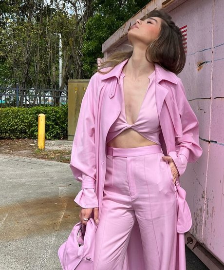 Hailee Steinfeld