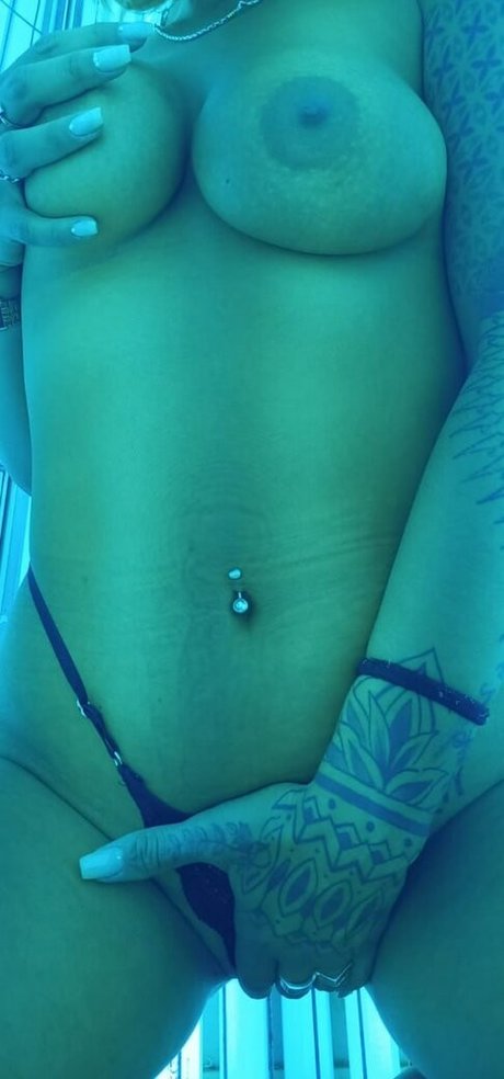 Nacktes geleaktes OnlyFans-Foto von Sassyrica