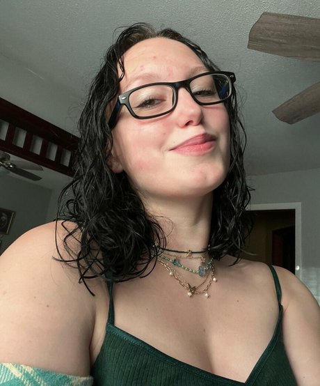 Nacktes geleaktes OnlyFans-Foto von Musclemommy002