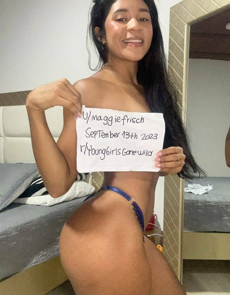 Nacktes geleaktes OnlyFans-Foto von Maggie