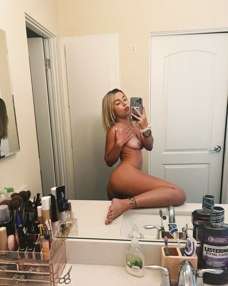 Nacktes geleaktes OnlyFans-Foto von Chanel Camryn
