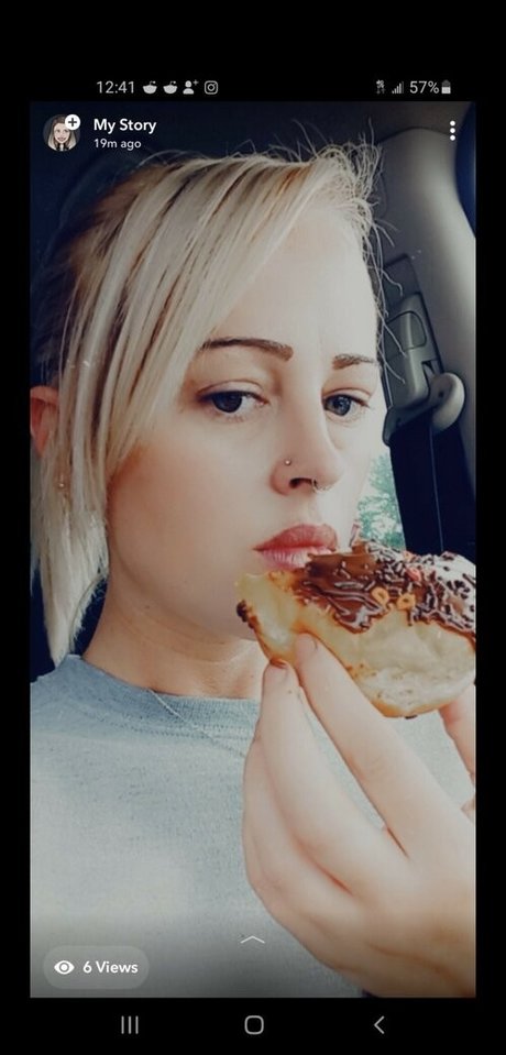 Nacktes geleaktes OnlyFans-Foto von Kristy Kreme