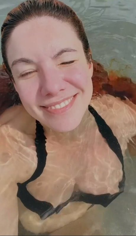 Nacktes geleaktes OnlyFans-Foto von Mari Moon