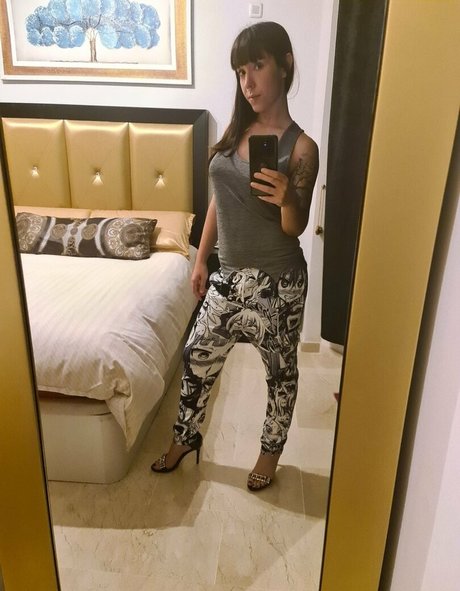 Nacktes geleaktes OnlyFans-Foto von Sofimoraxxx