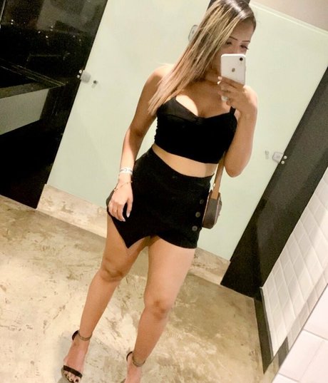 Nacktes geleaktes OnlyFans-Foto von Veronica Vale Belem