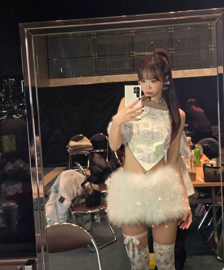 Kim Chaewon