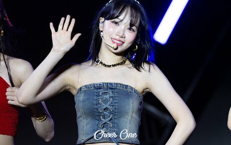 Kim Chaewon