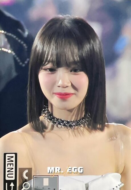 Kim Chaewon