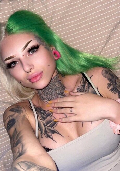 Nacktes geleaktes OnlyFans-Foto von Celine Ritzke