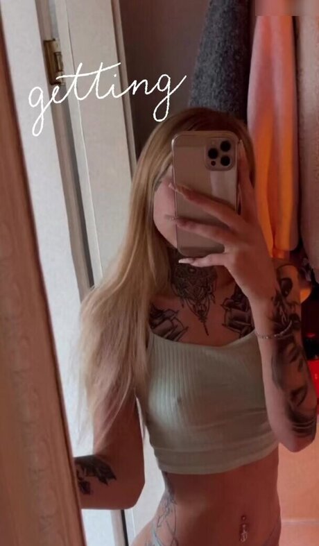 Nacktes geleaktes OnlyFans-Foto von Celine Ritzke
