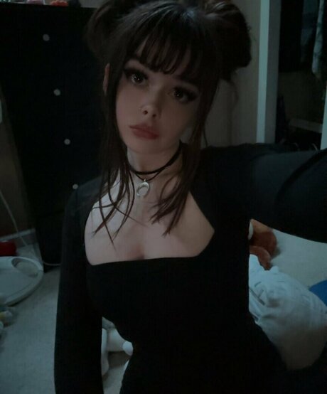 Nacktes geleaktes OnlyFans-Foto von Vvlils