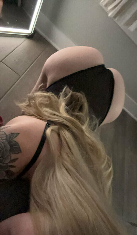 Its_thatonetallgirl