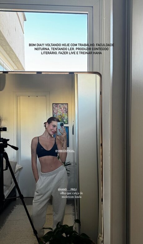 Nacktes geleaktes OnlyFans-Foto von Liv Resenhas