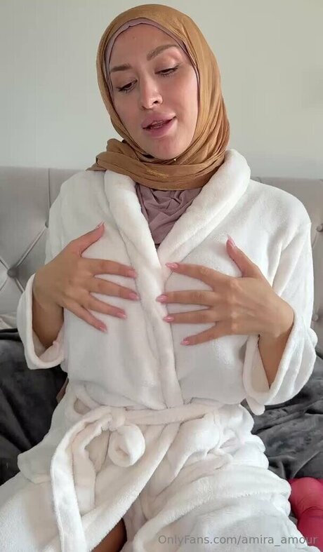 Nacktes geleaktes OnlyFans-Foto von Amiraamour