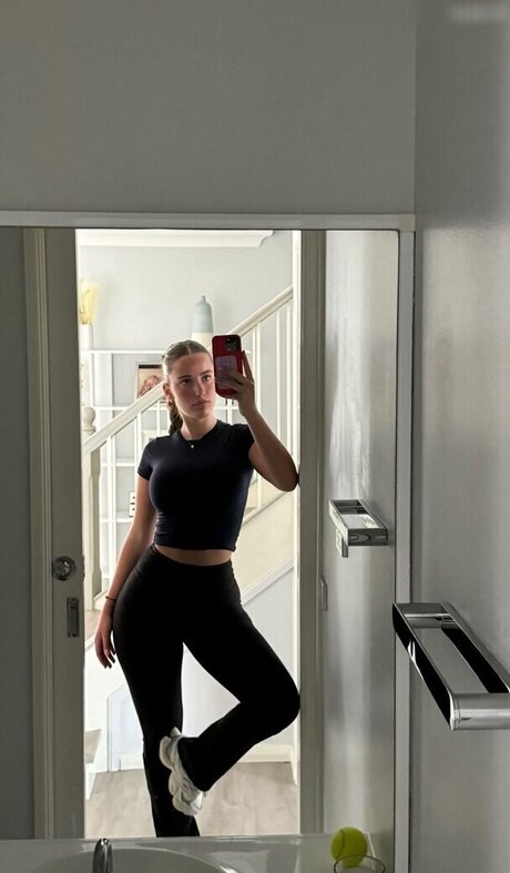 Lauramjj