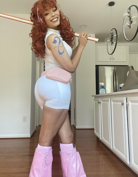 Nacktes geleaktes OnlyFans-Foto von Summerdru