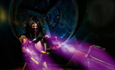 Mortal Kombat Erotic Cosplay