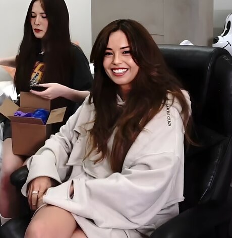 Valkyrae