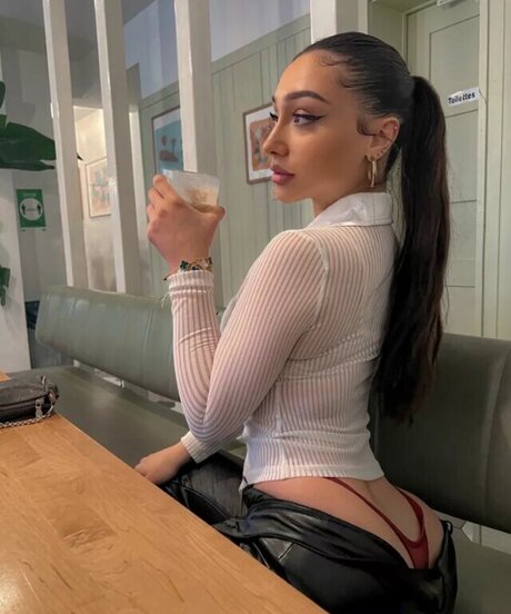 Nacktes geleaktes OnlyFans-Foto von Dayzelova