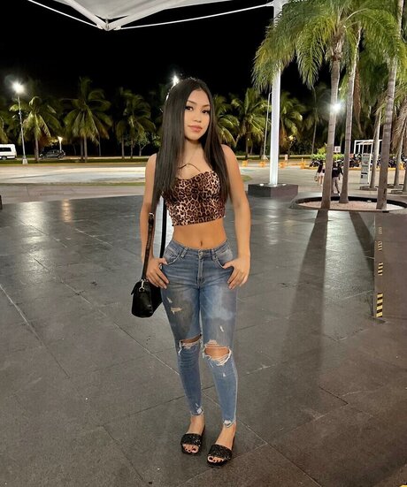 Yolllbae