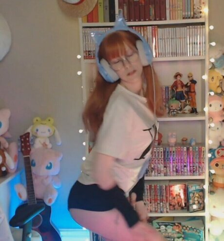 Nacktes geleaktes OnlyFans-Foto von Skymichan