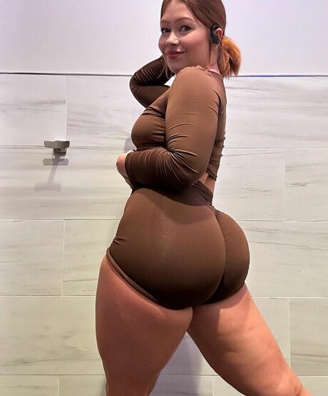 Nacktes geleaktes OnlyFans-Foto von Fitlilma
