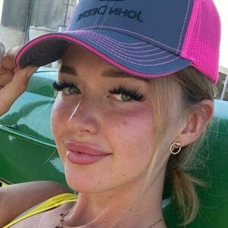 Nacktes geleaktes OnlyFans-Foto von Farmerdarya