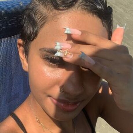 Nacktes geleaktes OnlyFans-Foto von Baddiejuu