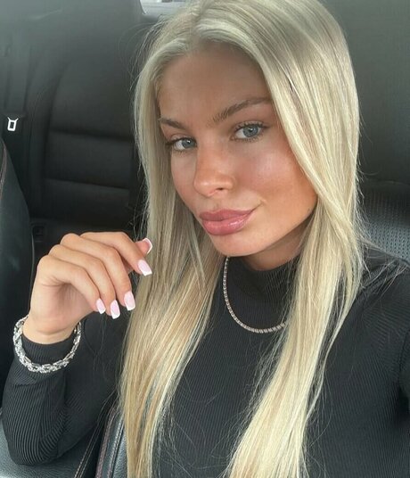 Mollymercedes