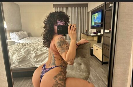 Nacktes geleaktes OnlyFans-Foto von Mexicancandyyyy