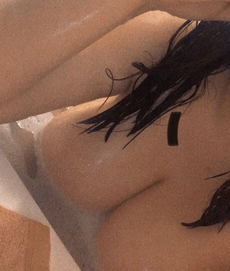 Your_curvy_girl
