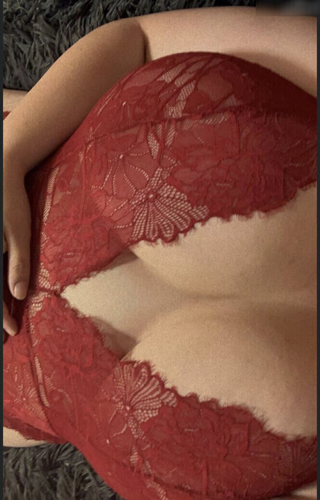 Your_curvy_girl
