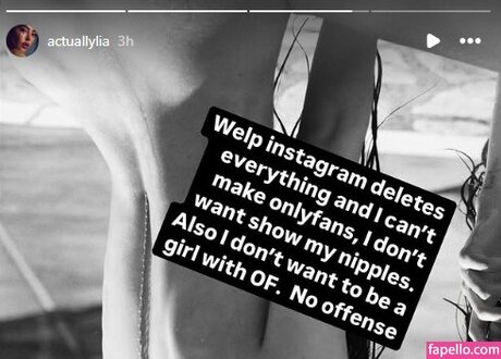 Nacktes geleaktes OnlyFans-Foto von Actuallylia