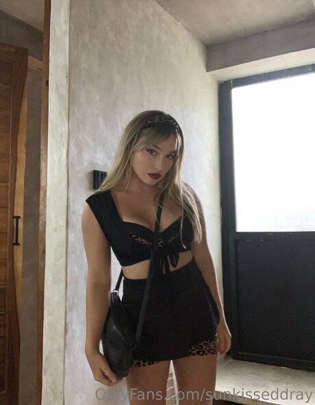 Nacktes geleaktes OnlyFans-Foto von Sunkissedray